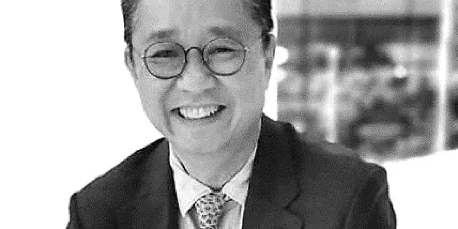 Dr. Woraphat Phuchareon