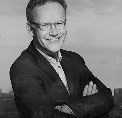 Dr. Kai-Henrik Barth