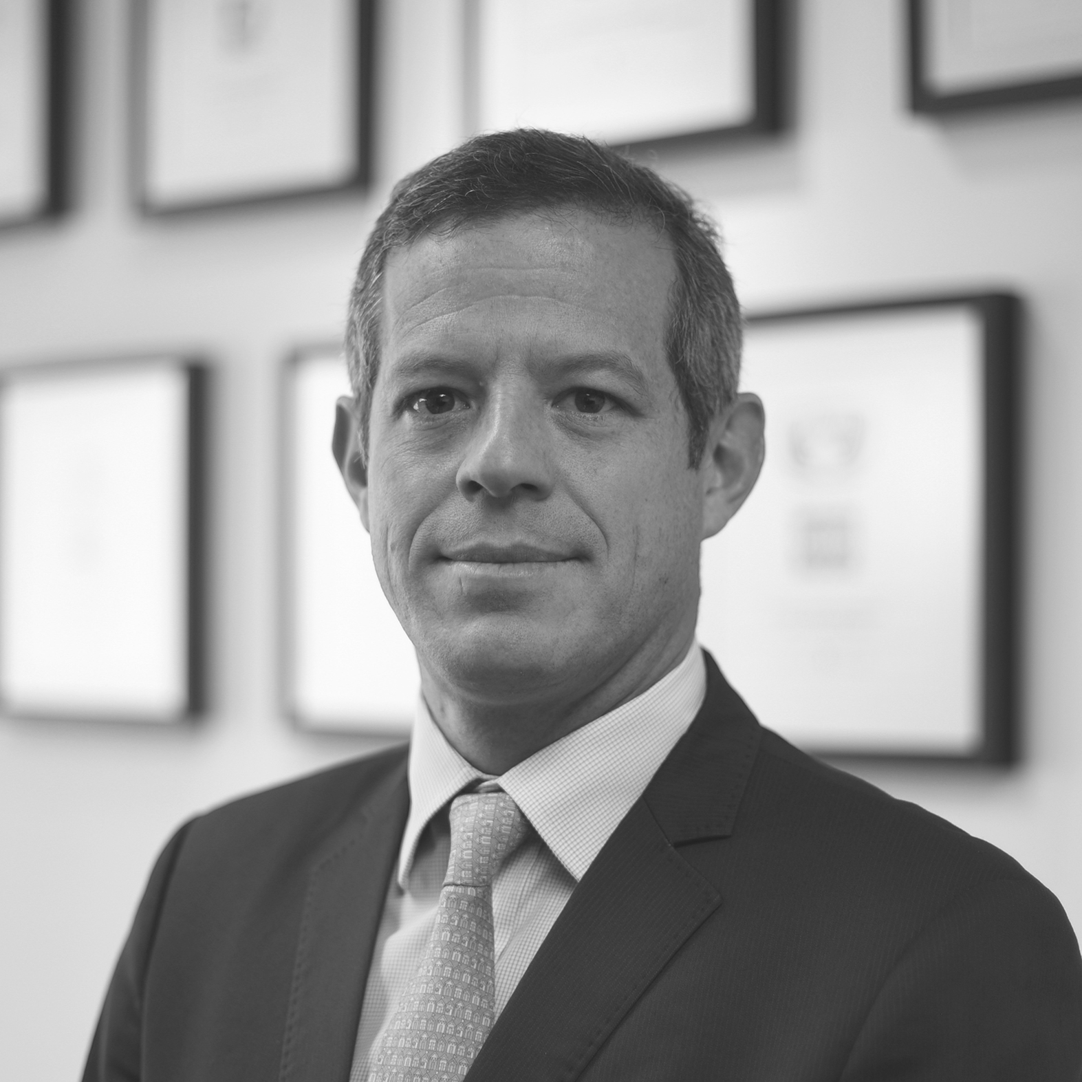 Roberto  Anker